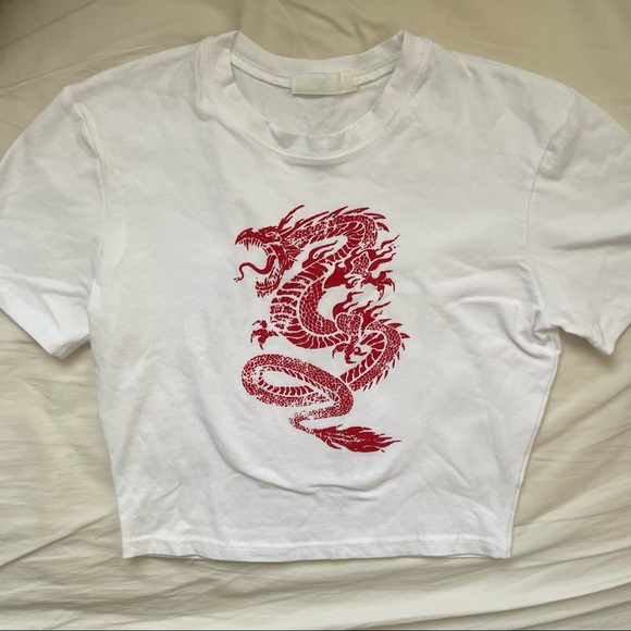KOREAN white red dragon crop top t shirt - Picture 2 of 2